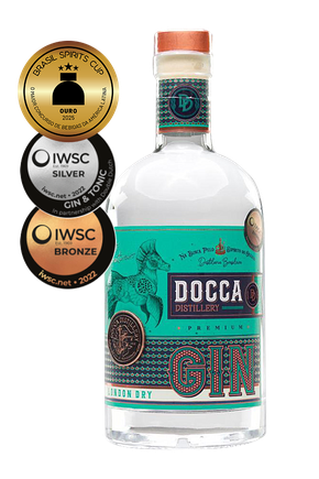 Gin London Dry - Docca Distillery Kit Gin 750ml + taça vidro Gin London Dry - Docca Distillery Kit Gin 750ml + taça vidro